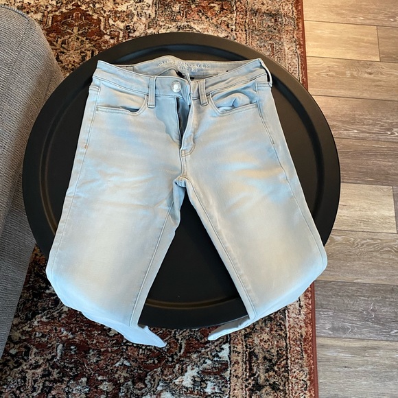 American Eagle Jeans - Picture 1 of 2